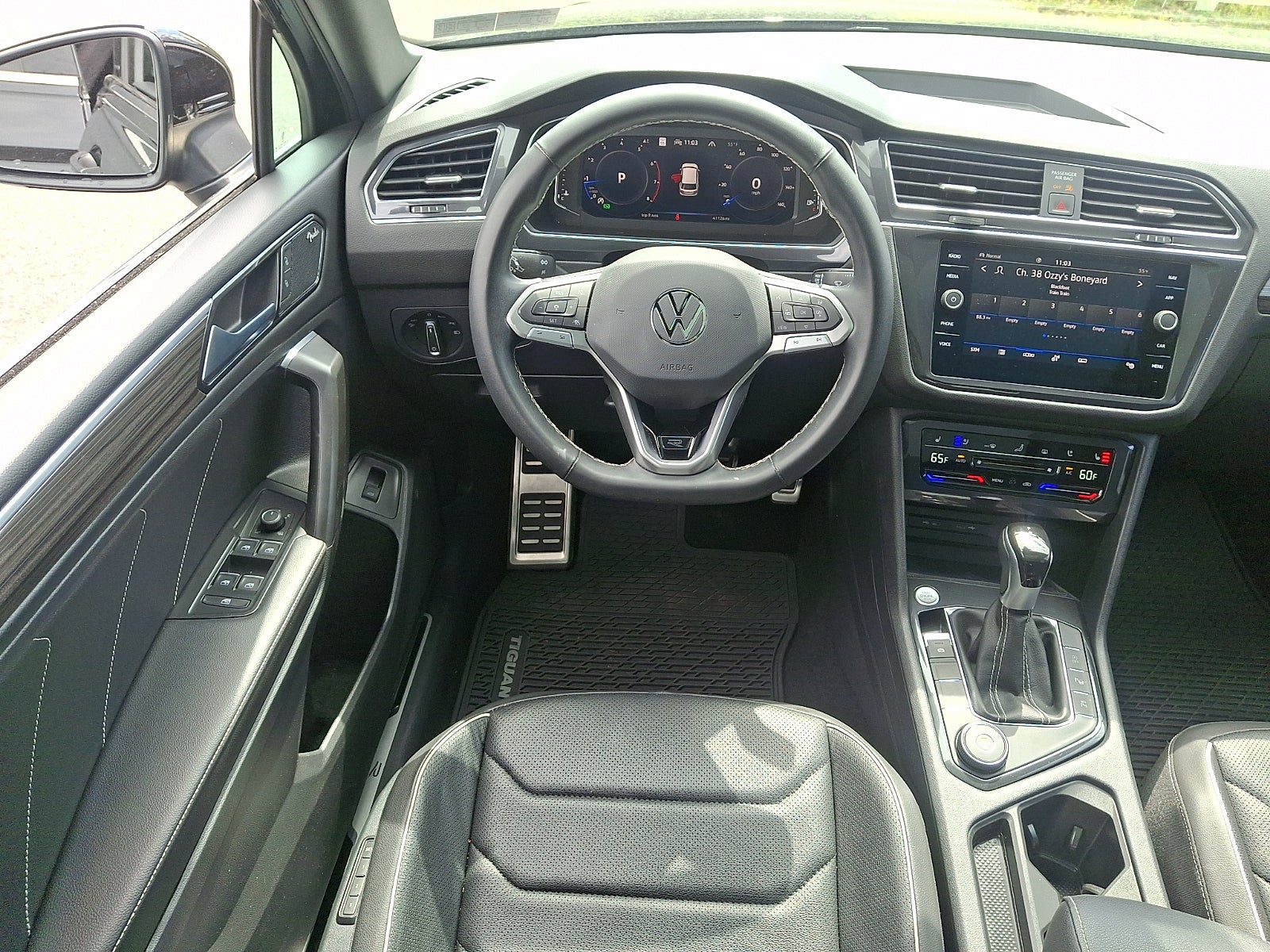 2023 Volkswagen Tiguan 2.0T SEL R-Line