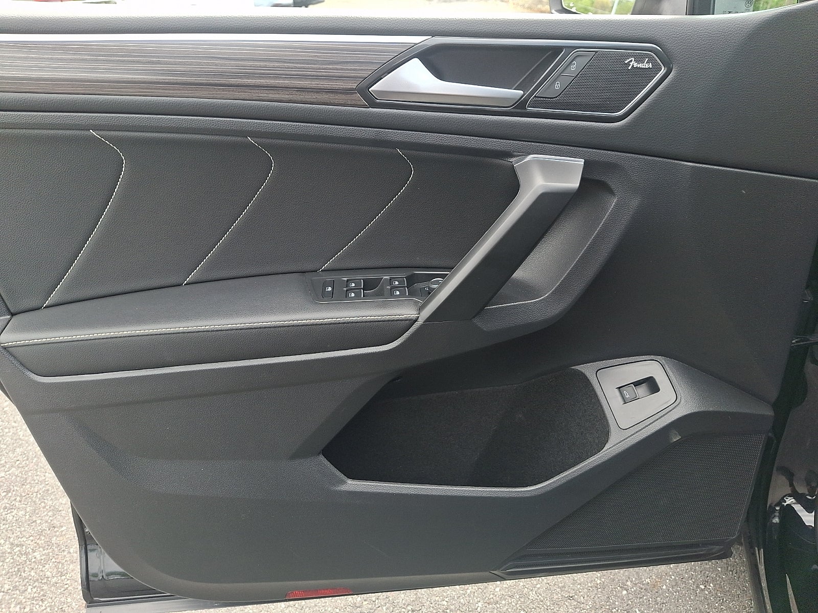 2023 Volkswagen Tiguan 2.0T SEL R-Line