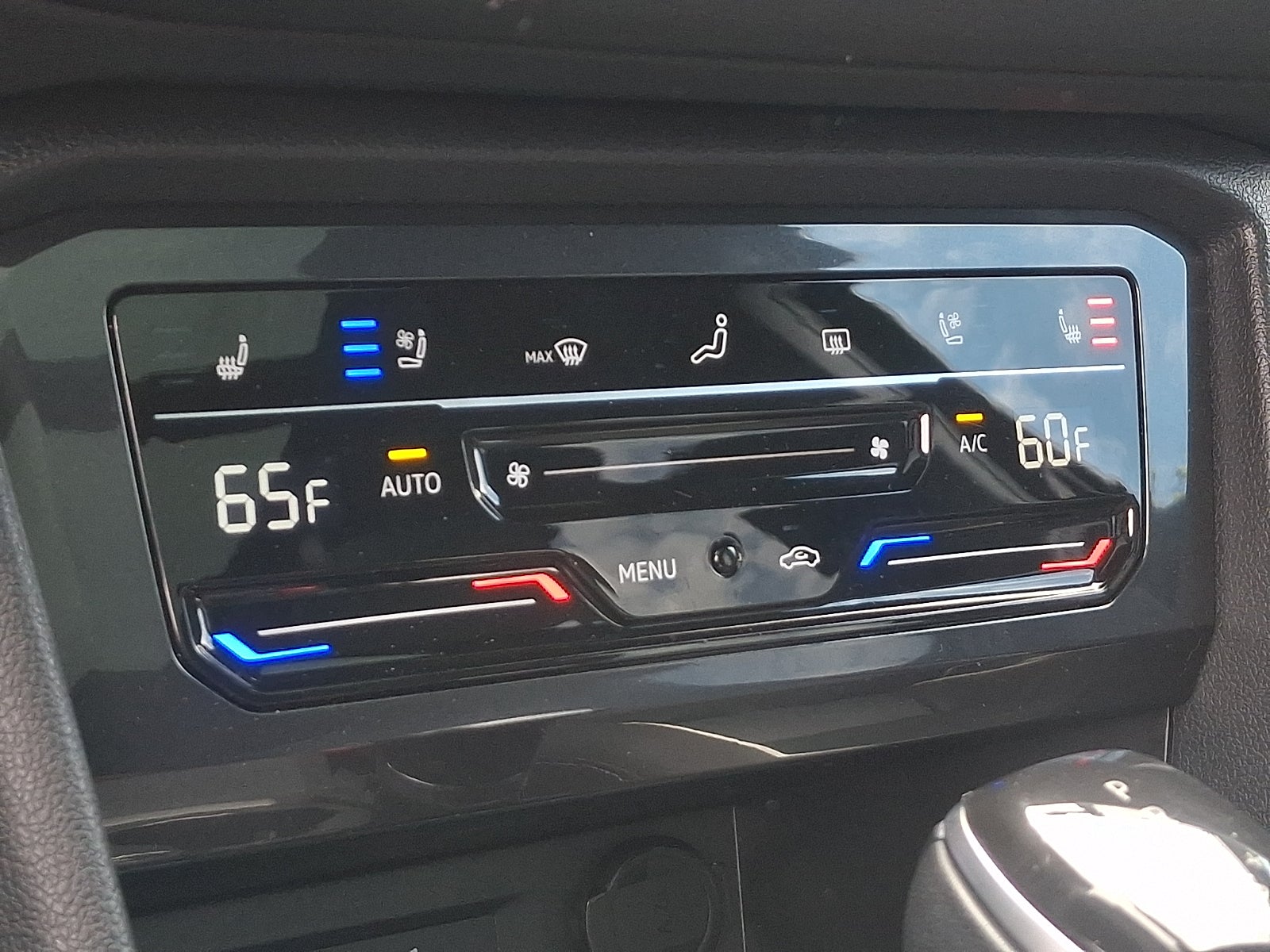 2023 Volkswagen Tiguan 2.0T SEL R-Line