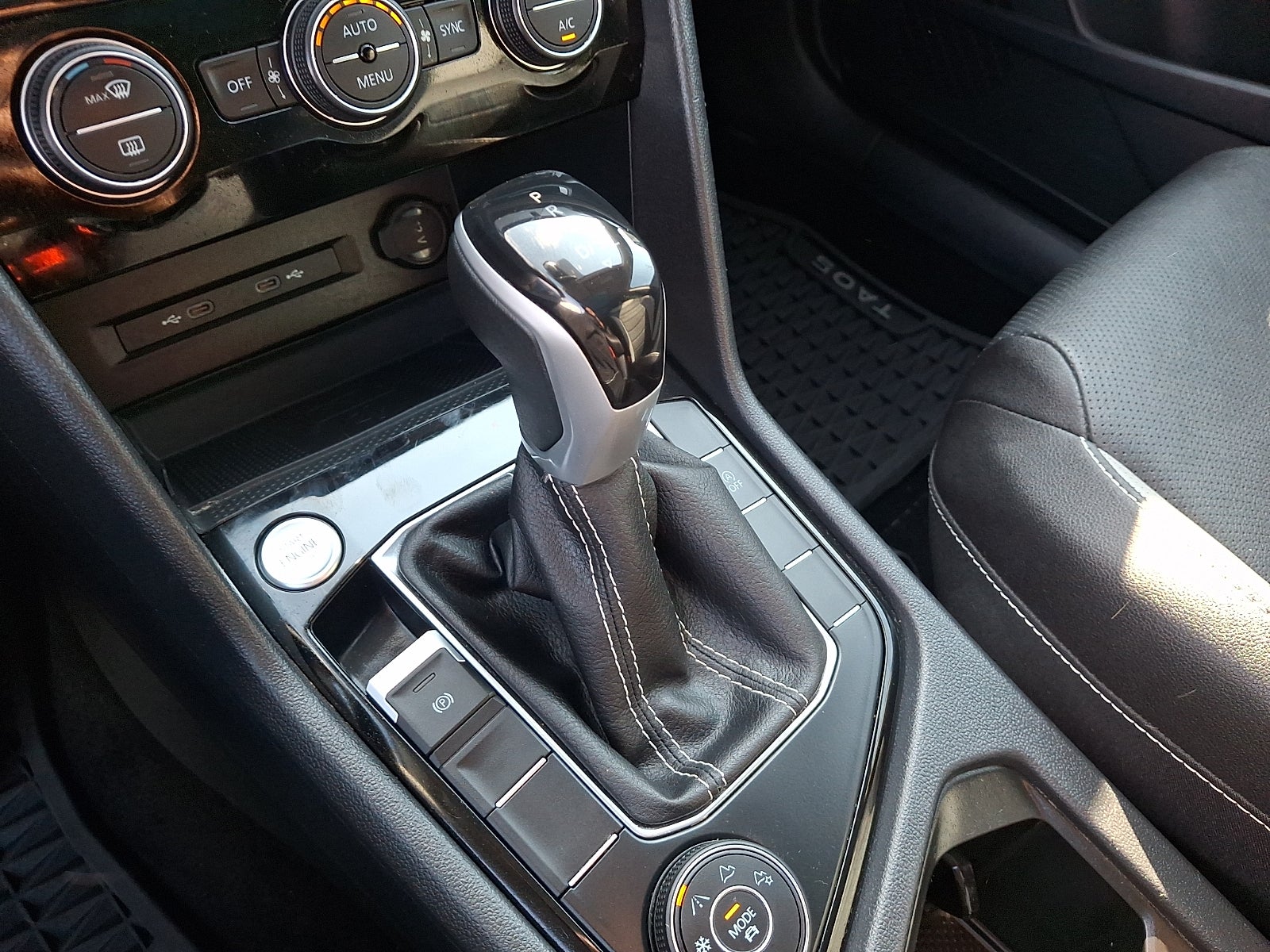 2023 Volkswagen Taos 1.5T SEL