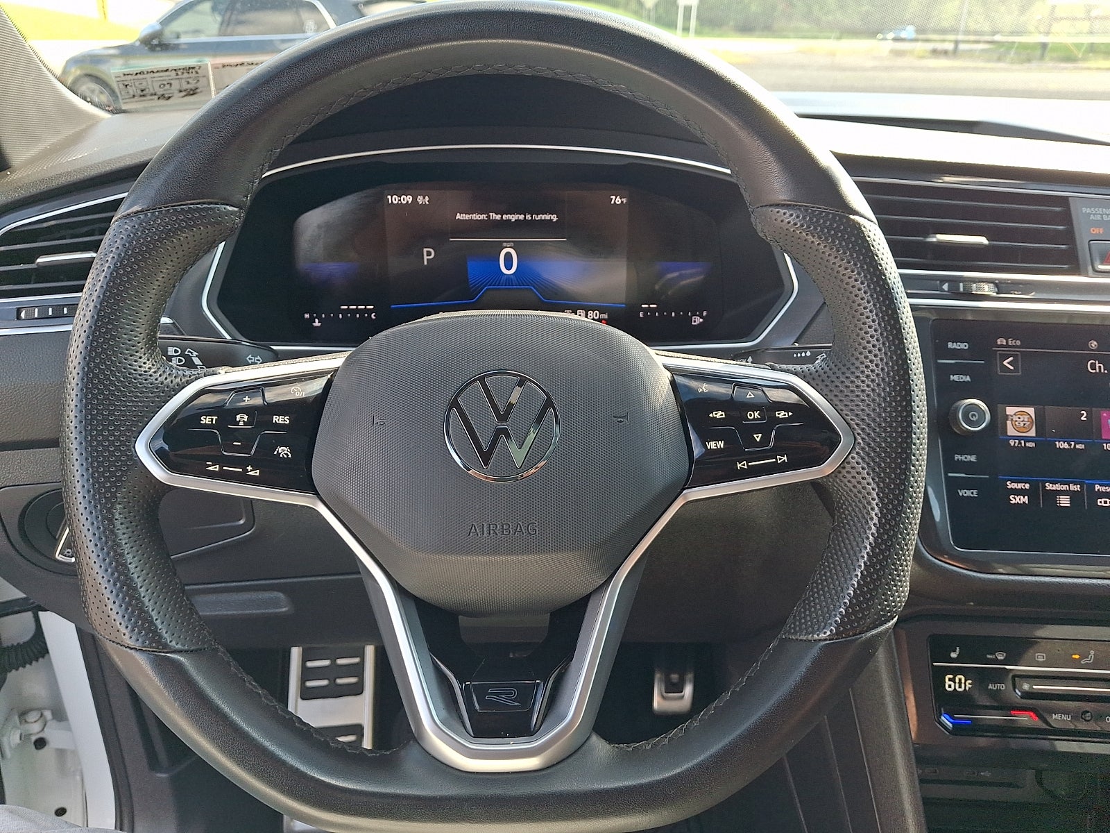 2024 Volkswagen Tiguan 2.0T SE R-Line Black