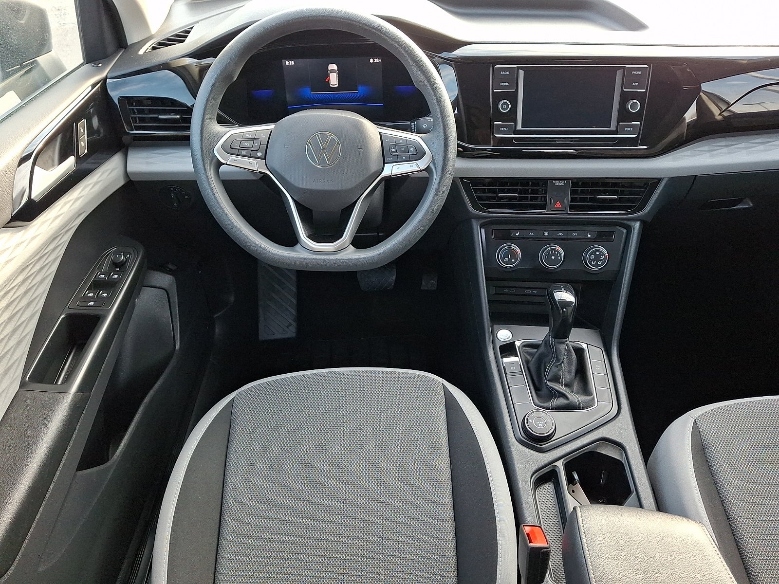 2022 Volkswagen Taos 1.5T S