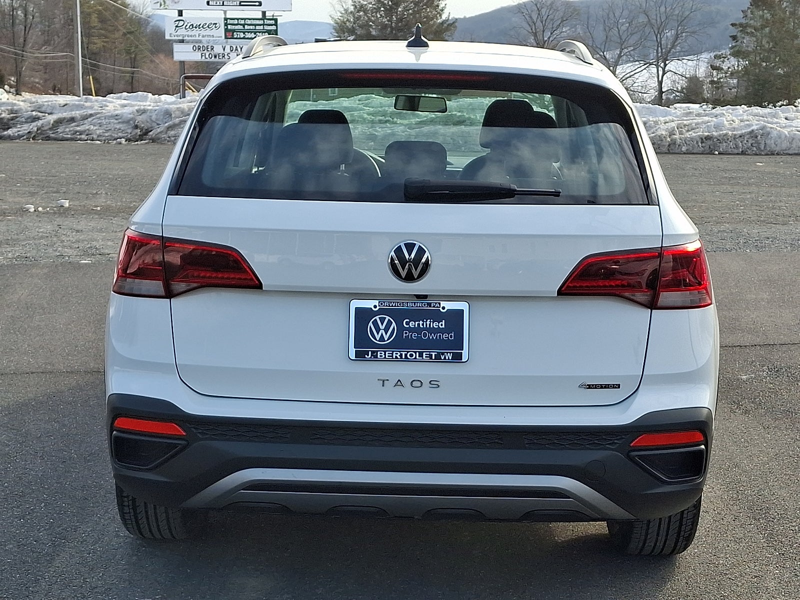 2022 Volkswagen Taos 1.5T S