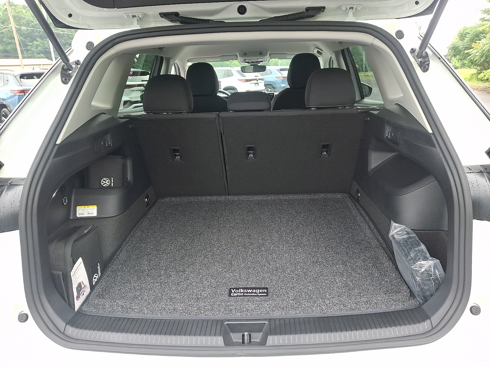 2025 Volkswagen Tiguan 2.0T S