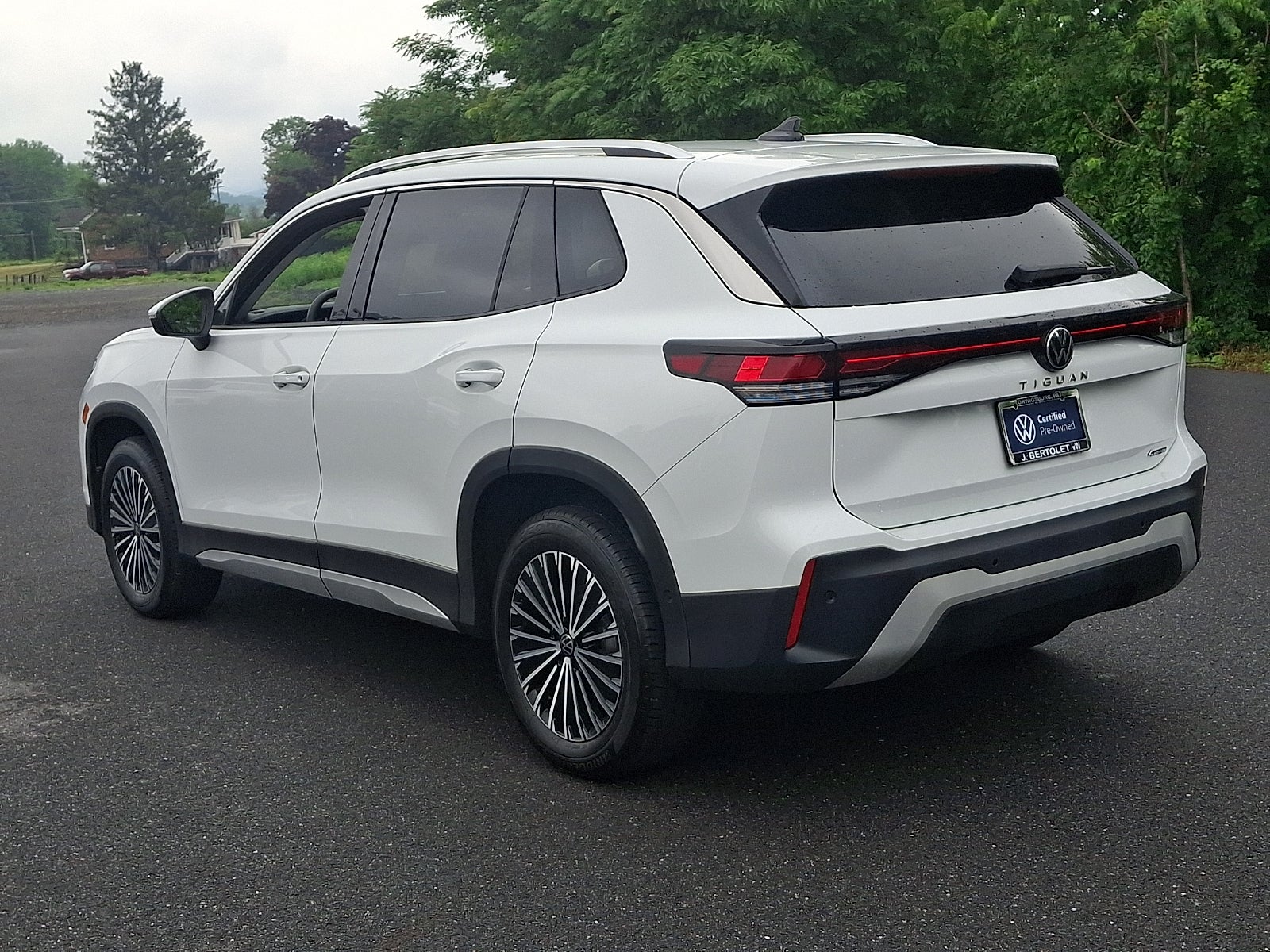 2025 Volkswagen Tiguan 2.0T S