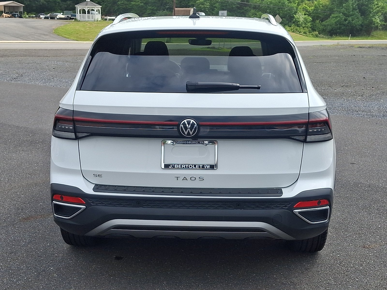 2025 Volkswagen Taos 1.5T SE