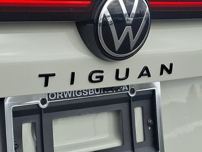 2026 Volkswagen Tiguan SE R-Line Black