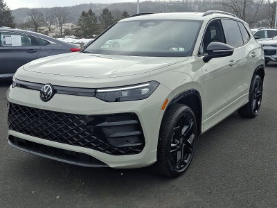 2026 Volkswagen Tiguan SE R-Line Black