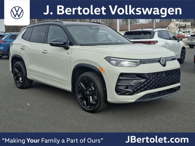 2026 Volkswagen Tiguan SE R-Line Black