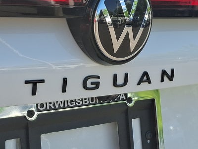 2026 Volkswagen Tiguan SE R-Line Black