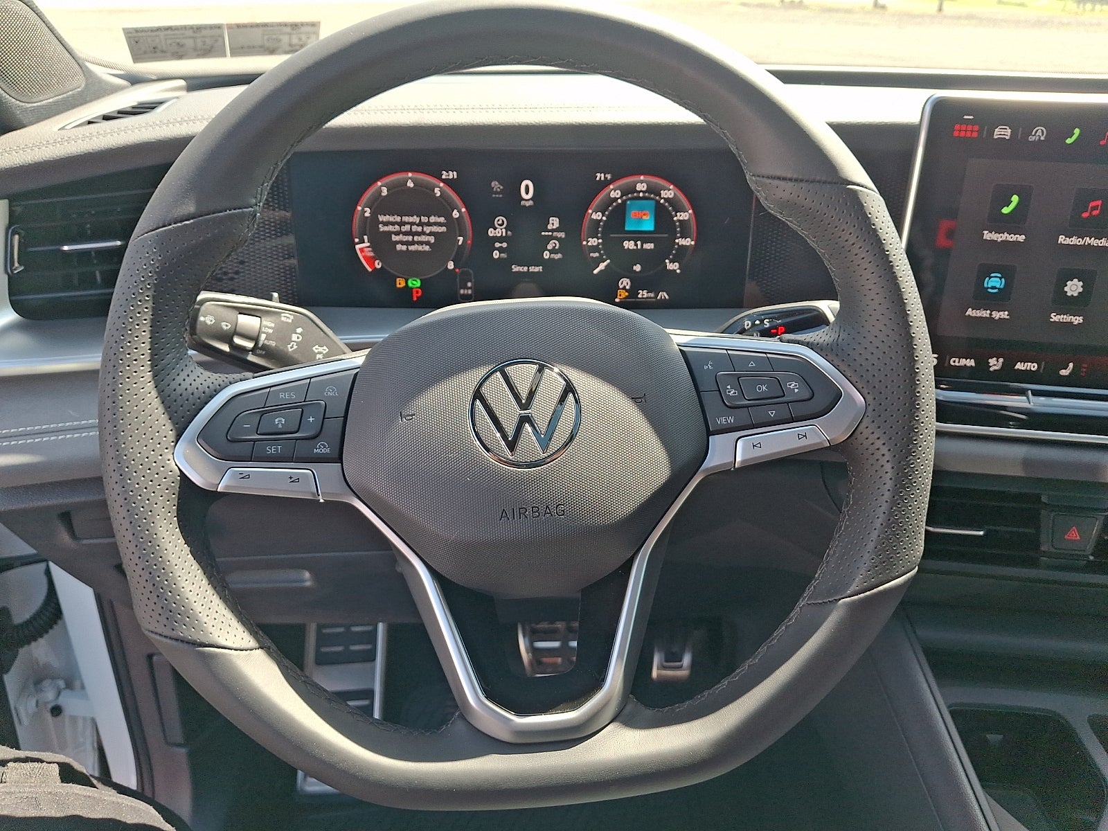 2026 Volkswagen Tiguan SE R-Line Black
