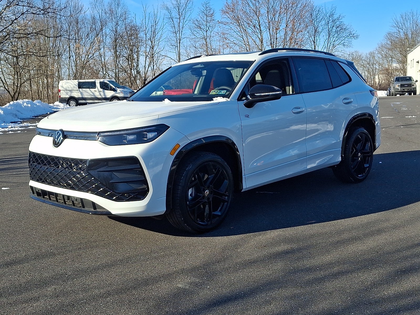 2026 Volkswagen Tiguan SE R-Line Black