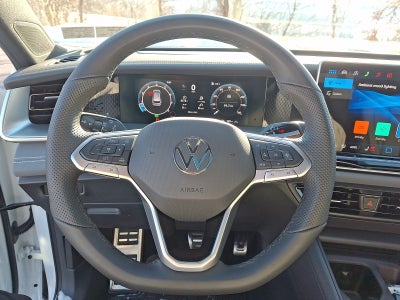 2026 Volkswagen Tiguan SE R-Line Black