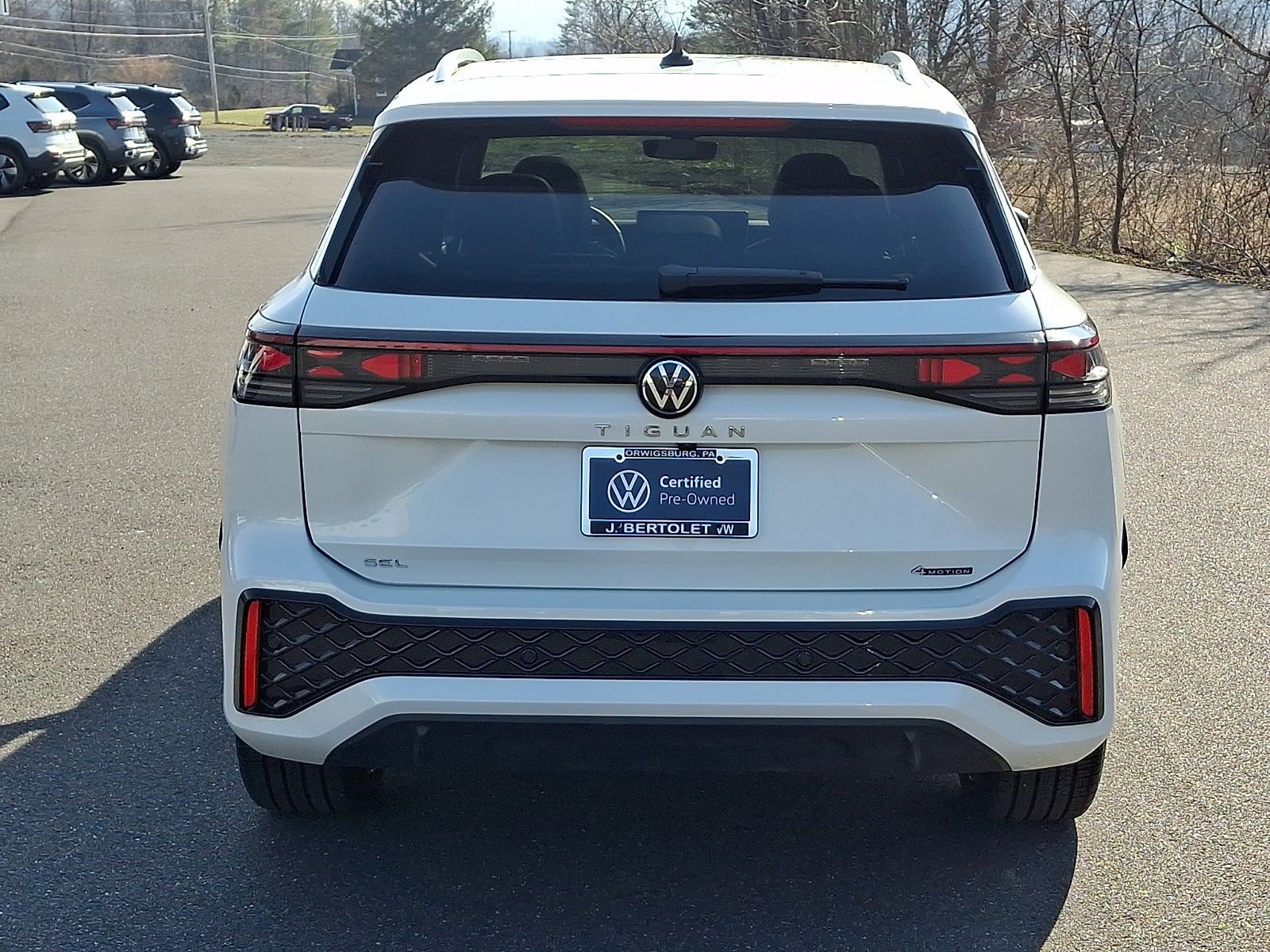 2025 Volkswagen Tiguan 2.0T SEL R-Line