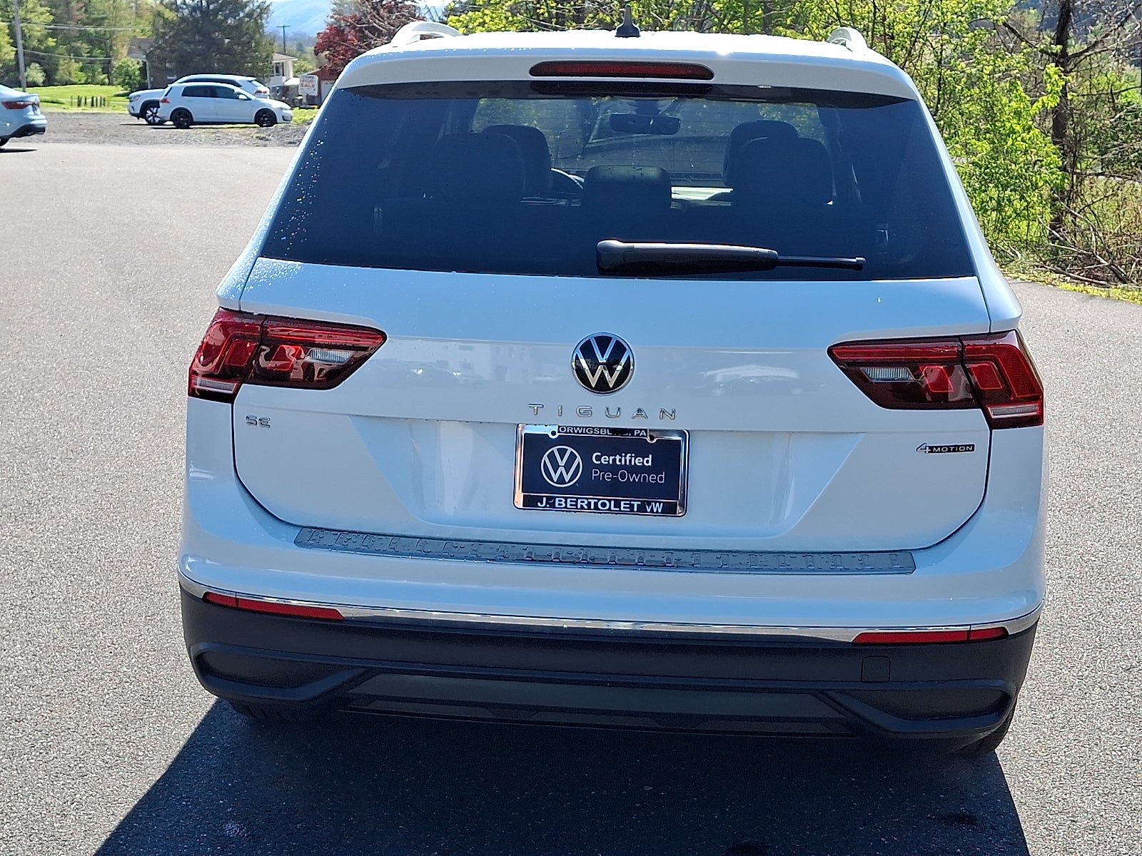 2023 Volkswagen Tiguan 2.0T SE