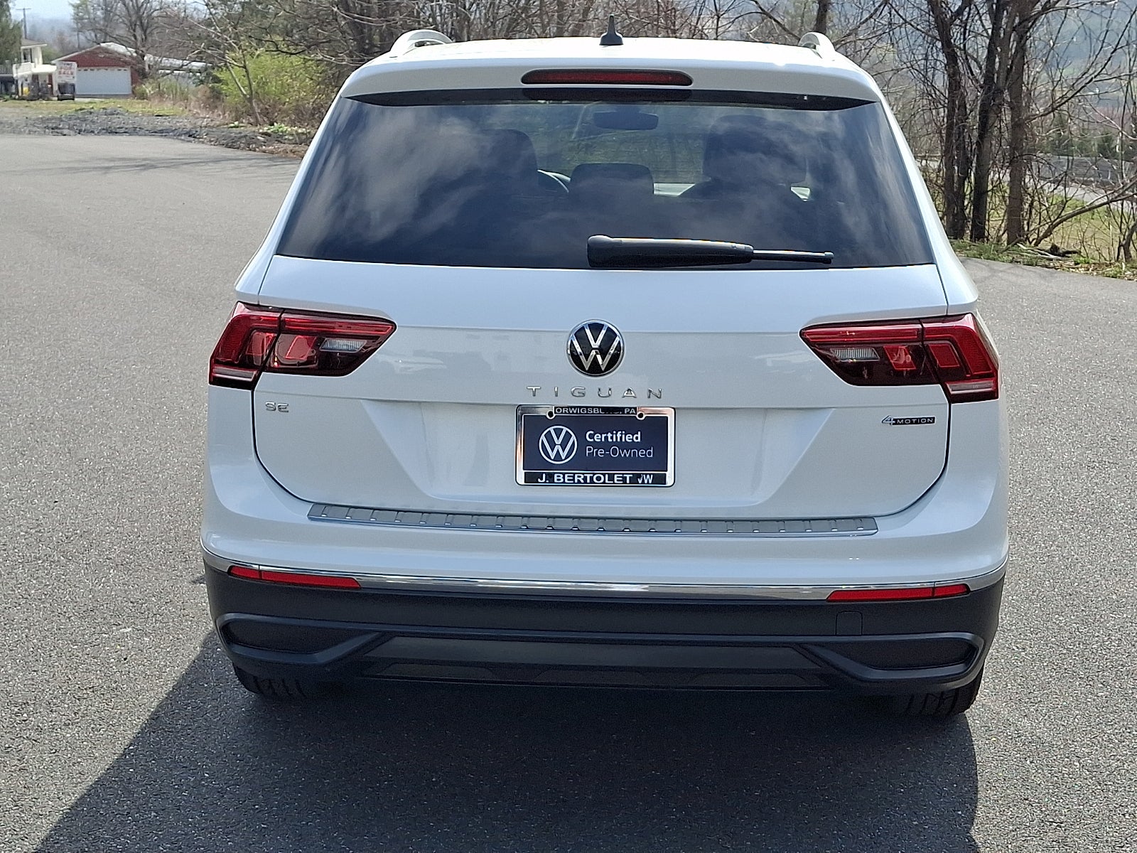 2023 Volkswagen Tiguan 2.0T SE