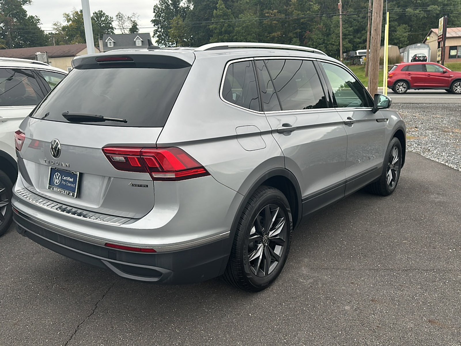 2023 Volkswagen Tiguan 2.0T SE
