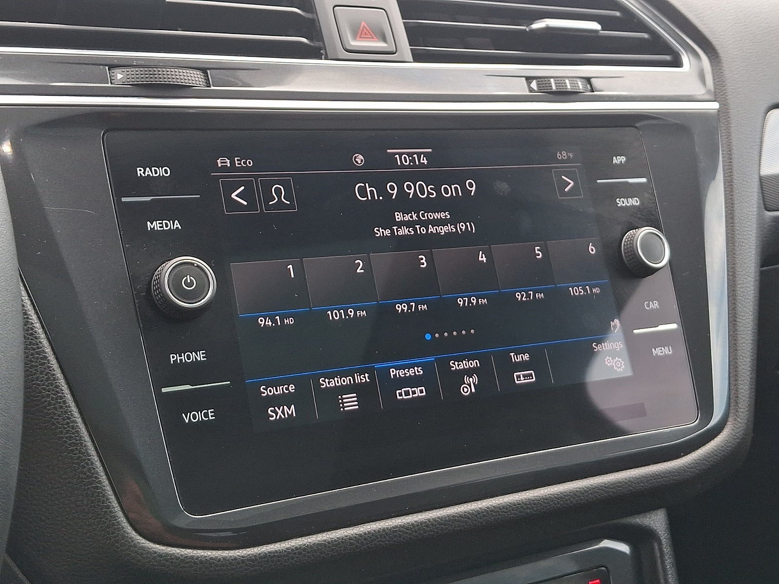 2023 Volkswagen Tiguan 2.0T SE