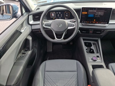 2025 Volkswagen Tiguan 2.0T SE