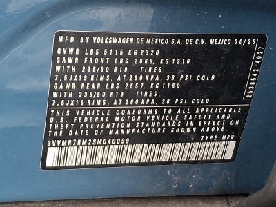 2025 Volkswagen Tiguan 2.0T SE