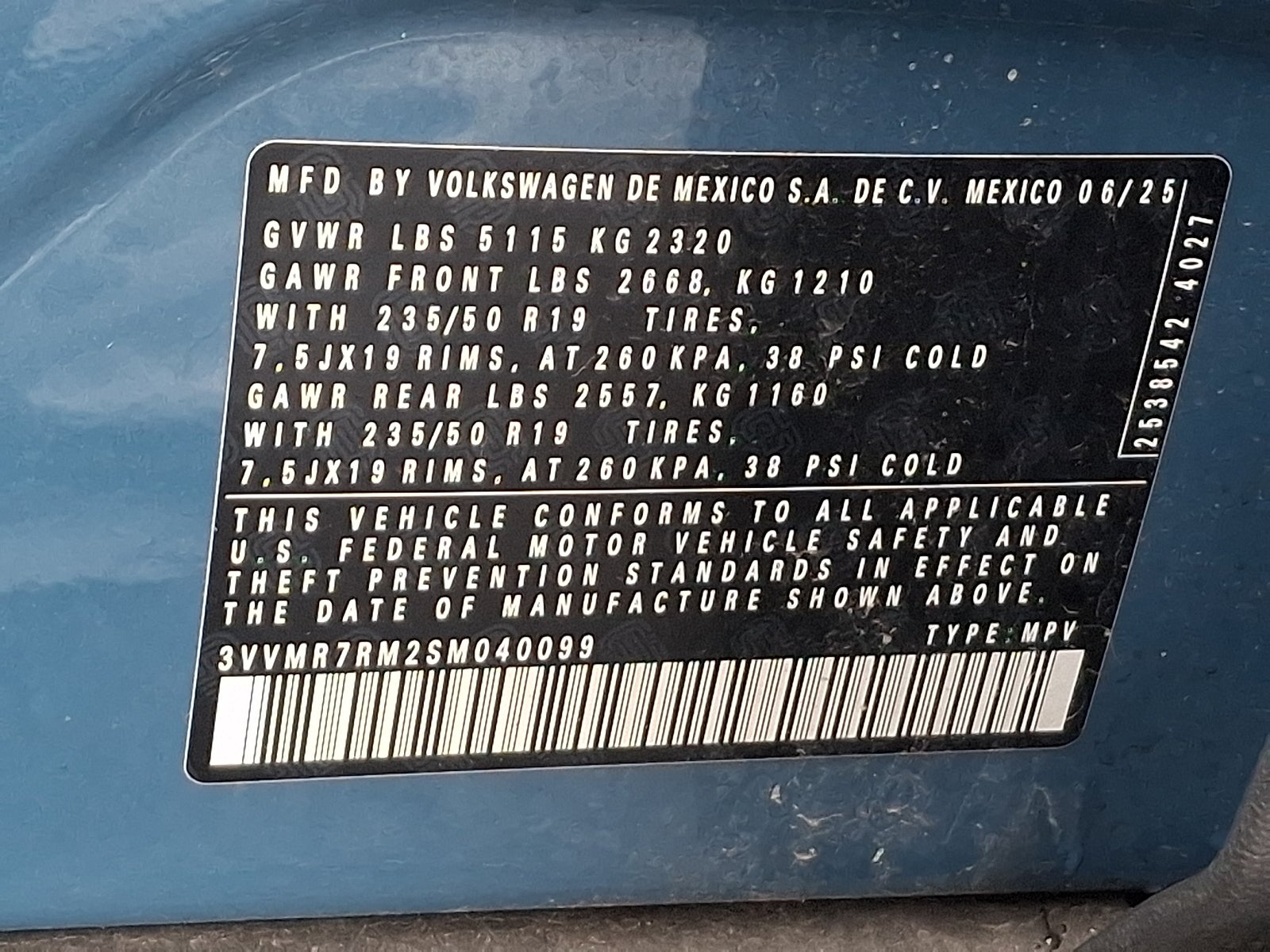 2025 Volkswagen Tiguan 2.0T SE