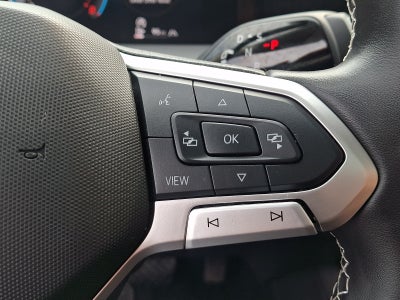 2025 Volkswagen Tiguan 2.0T SE