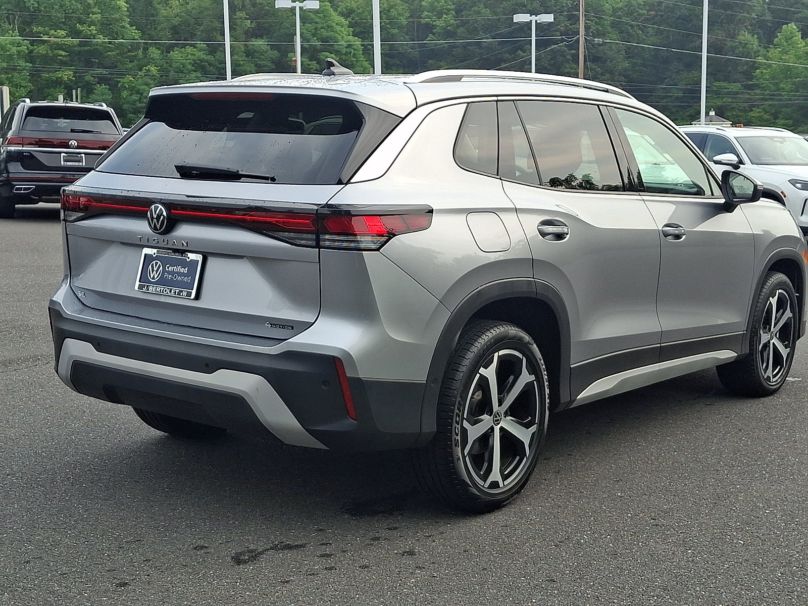 2025 Volkswagen Tiguan 2.0T SE