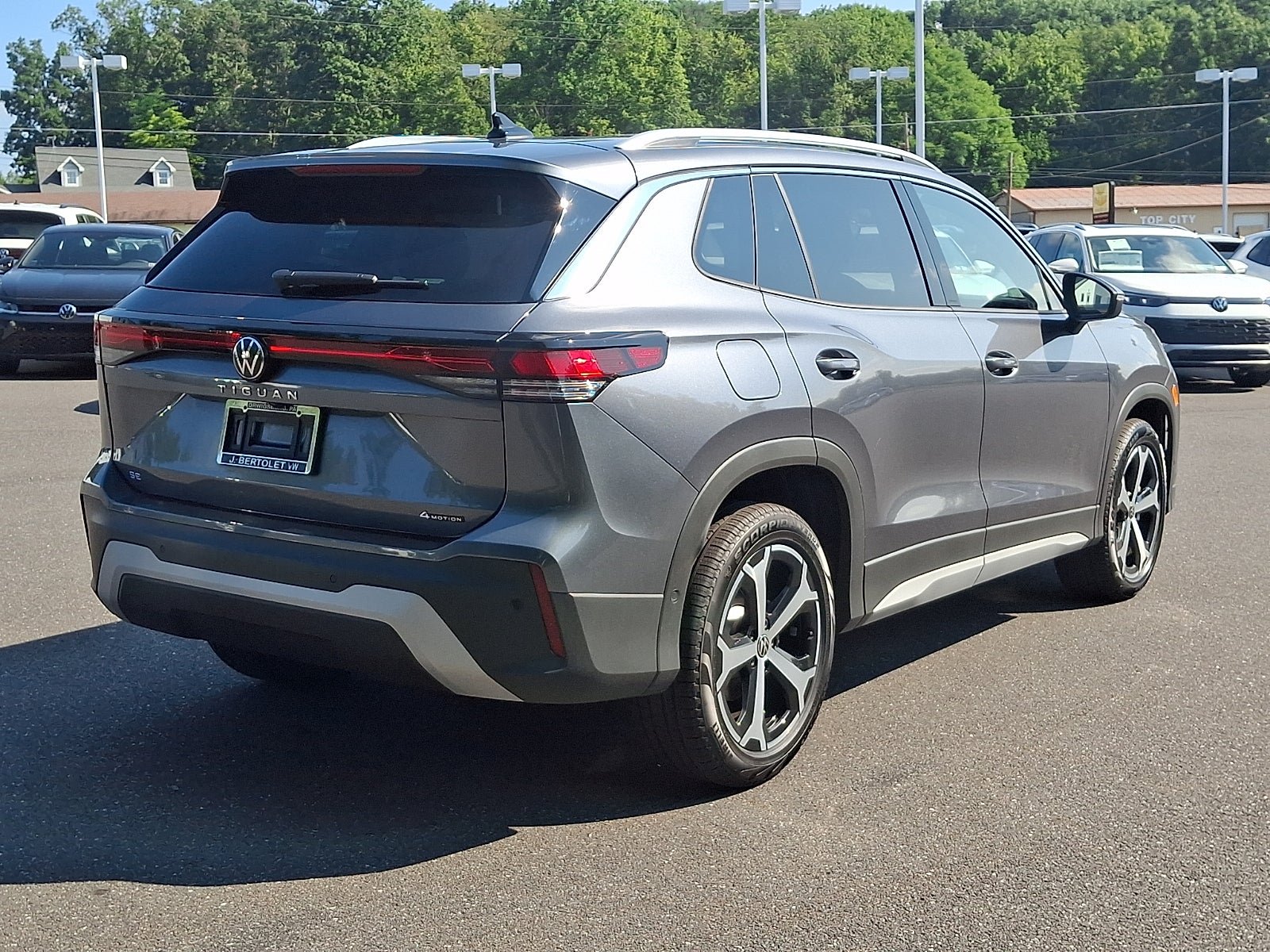2026 Volkswagen Tiguan SE