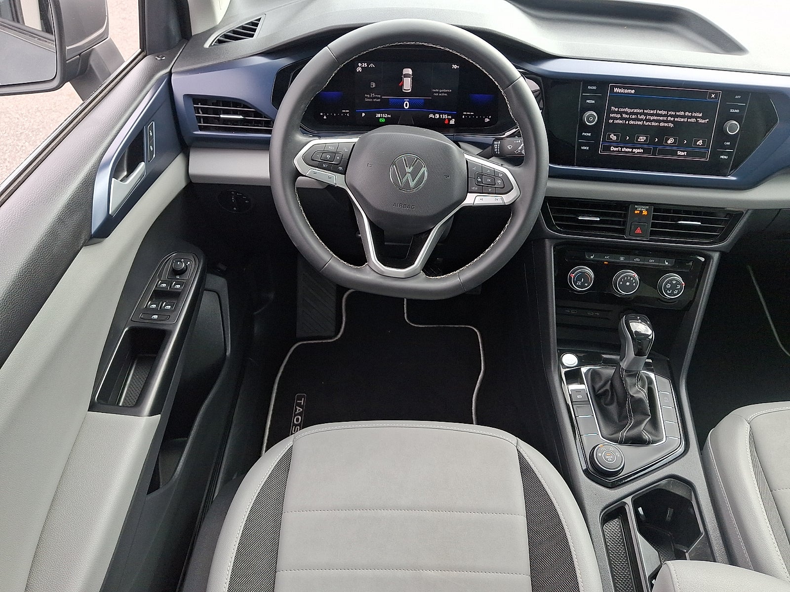 2023 Volkswagen Taos 1.5T SE