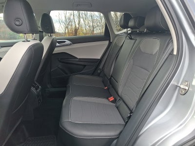 2025 Volkswagen Taos 1.5T SE FWD