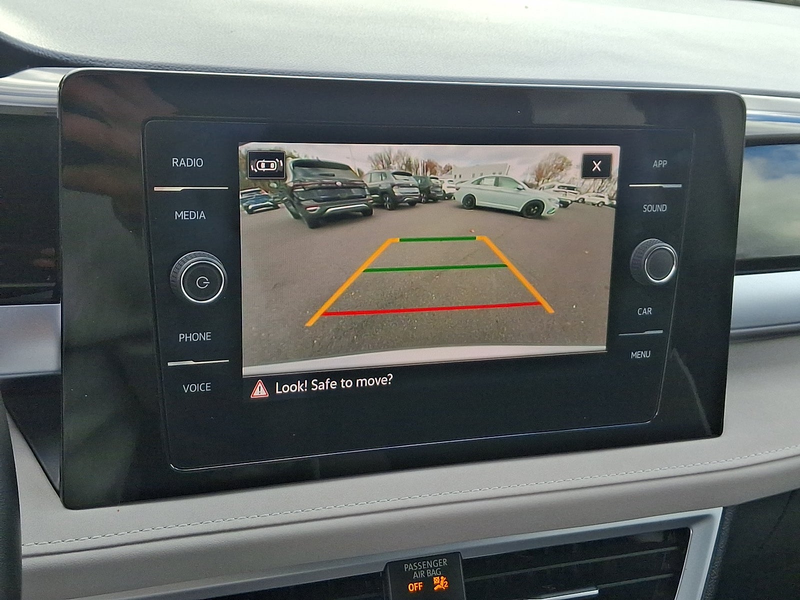 2025 Volkswagen Taos 1.5T SE FWD