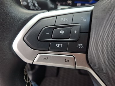 2025 Volkswagen Taos 1.5T SE FWD