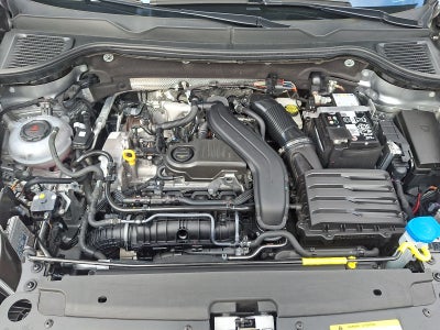 2025 Volkswagen Taos 1.5T SE FWD