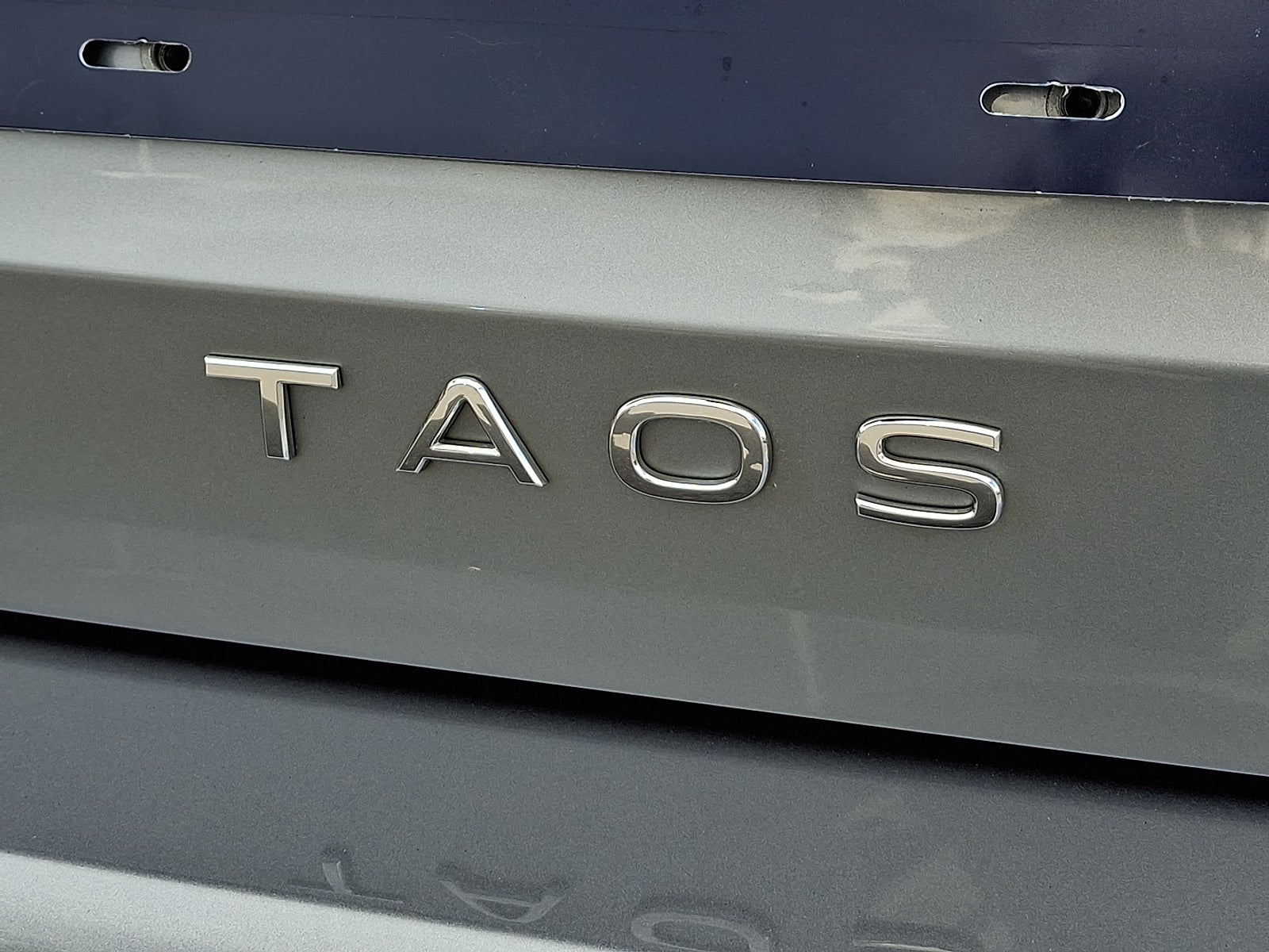 2025 Volkswagen Taos 1.5T SE FWD