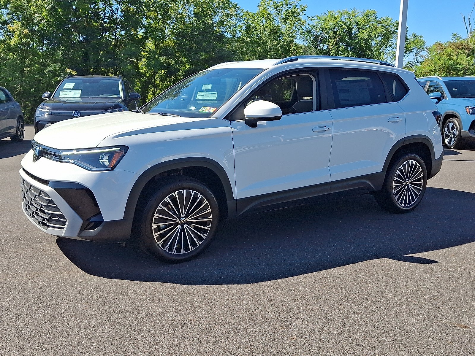 2025 Volkswagen Taos 1.5T SE