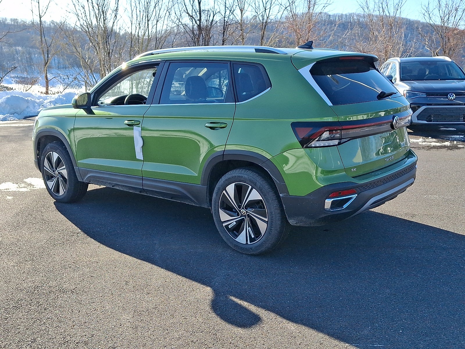 2026 Volkswagen Taos SE