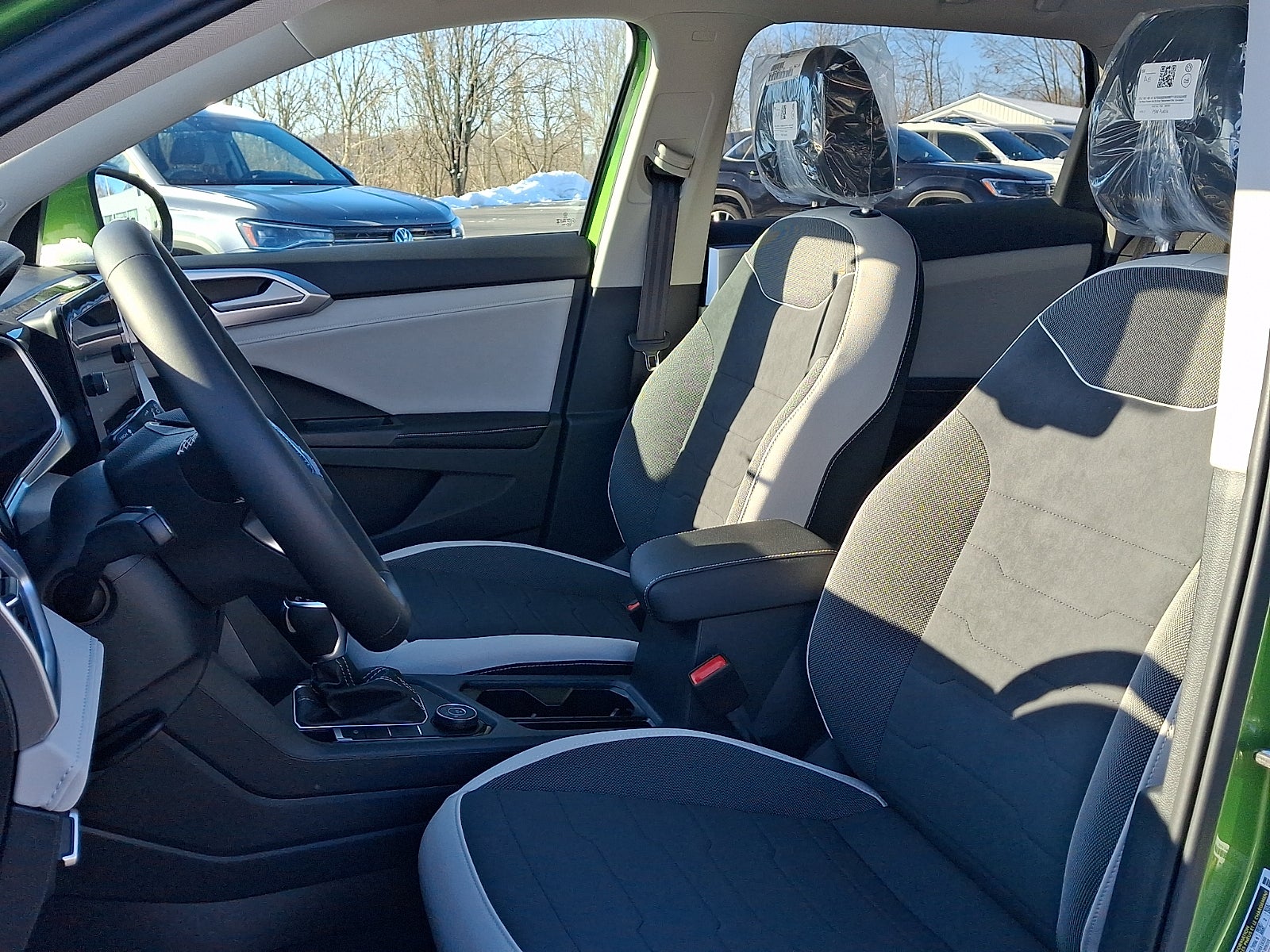 2026 Volkswagen Taos SE