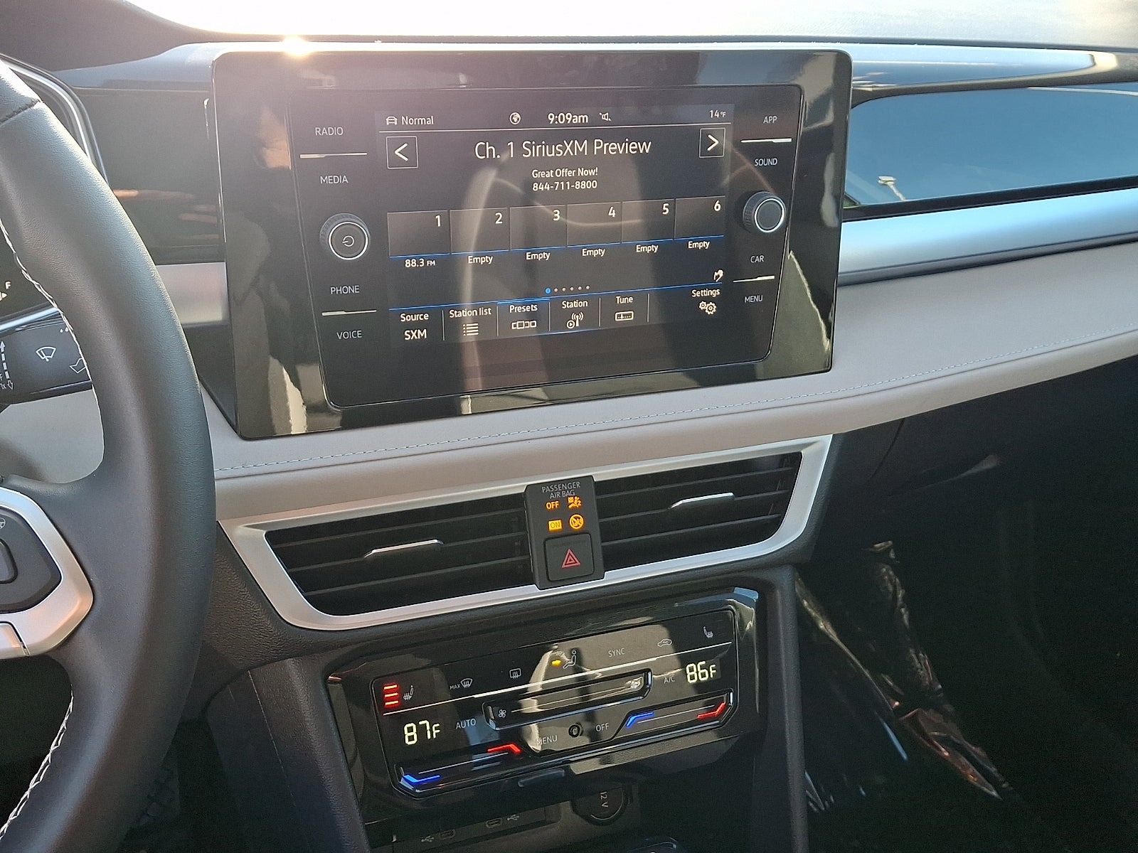 2026 Volkswagen Taos SE