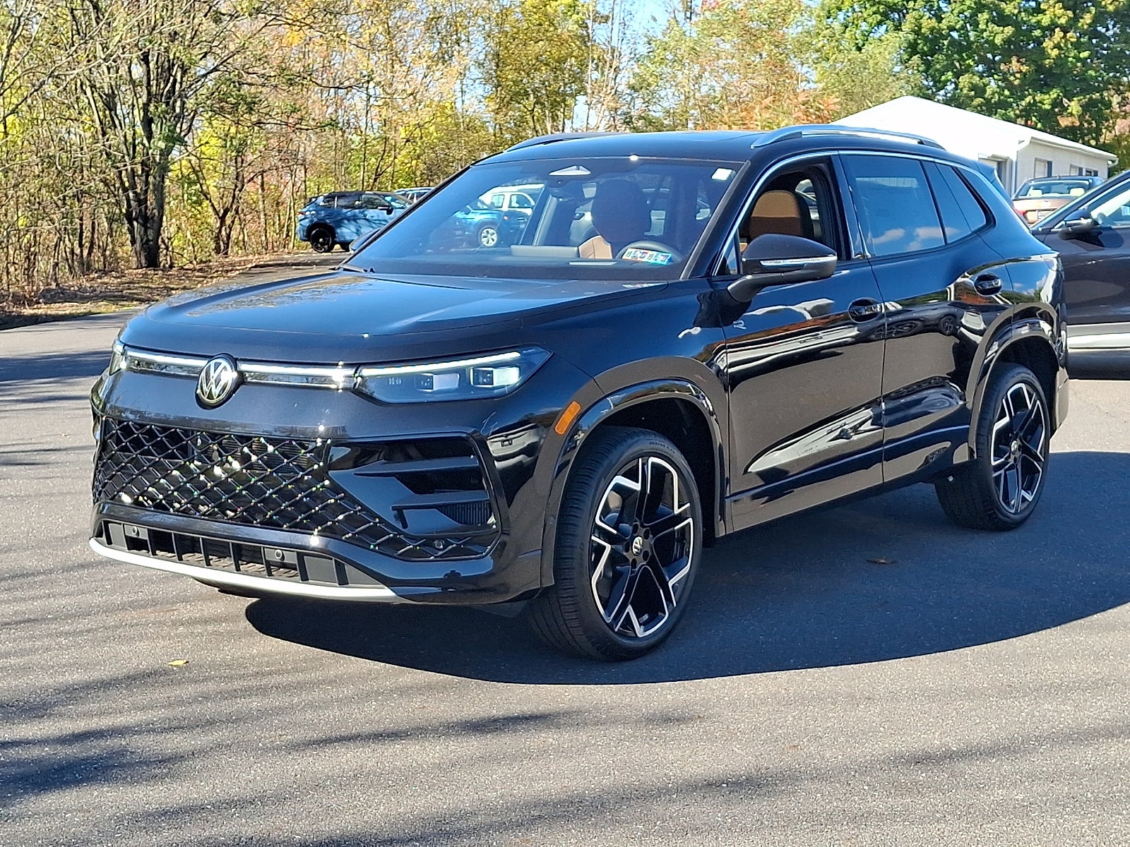 2026 Volkswagen Tiguan SEL R-Line Turbo