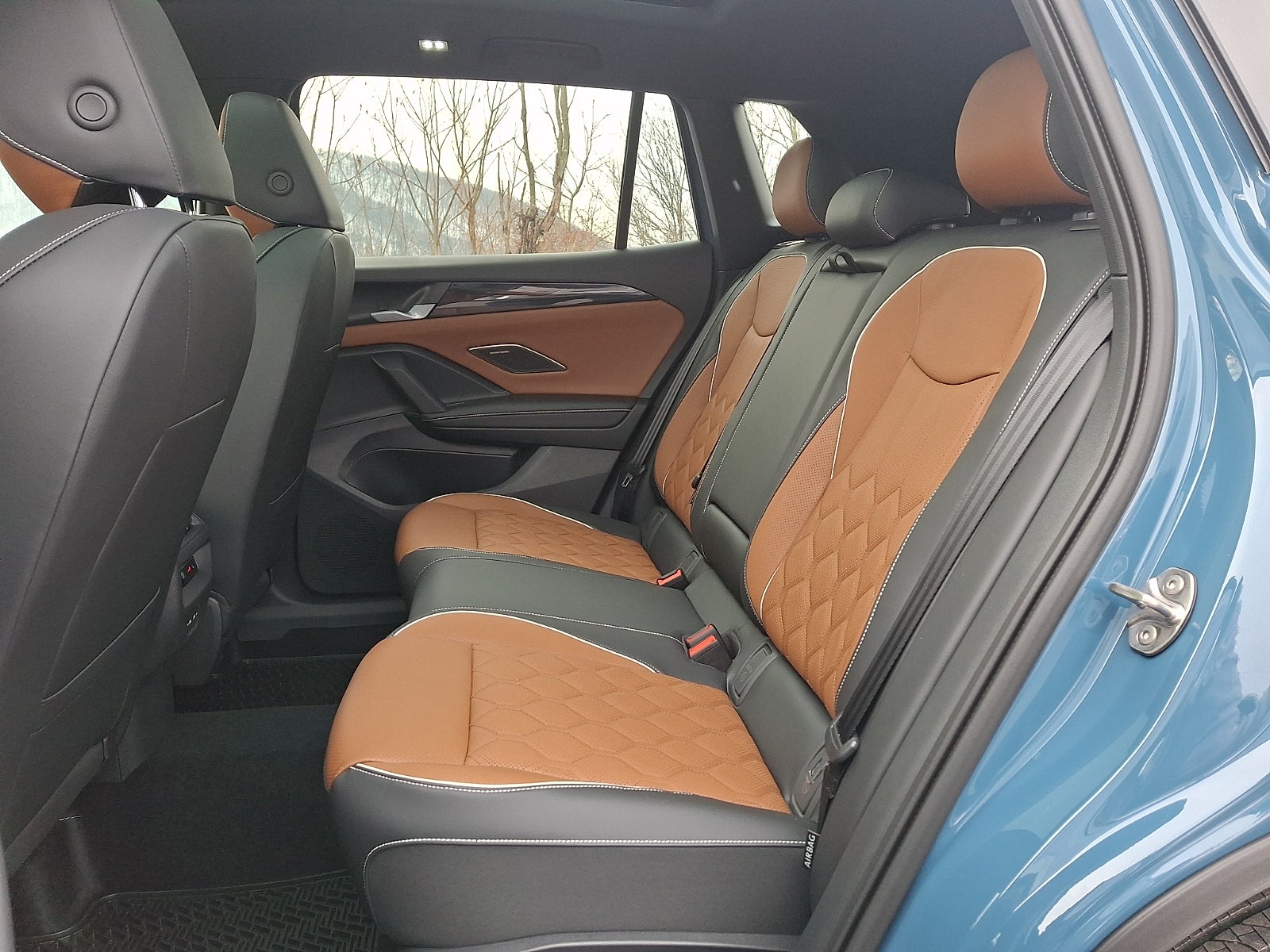 2026 Volkswagen Tiguan SEL R-Line Turbo