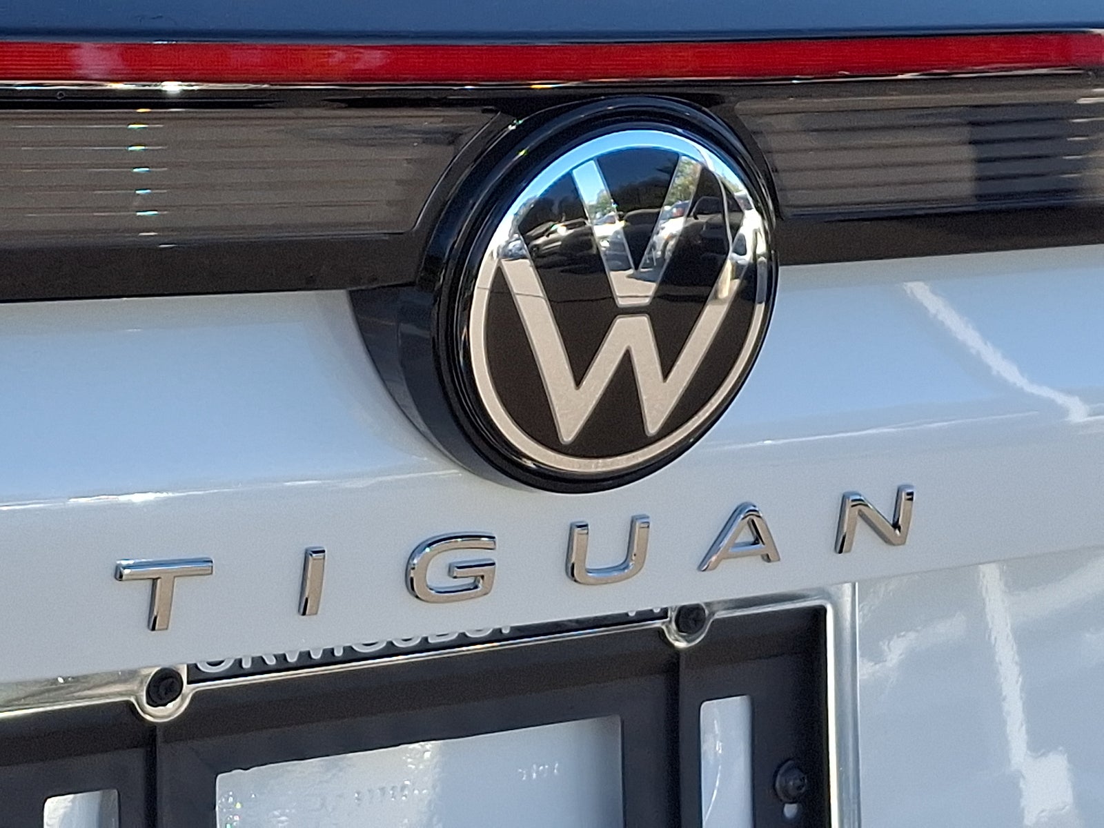 2026 Volkswagen Tiguan SEL R-Line Turbo