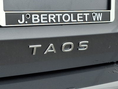 2026 Volkswagen Taos SE