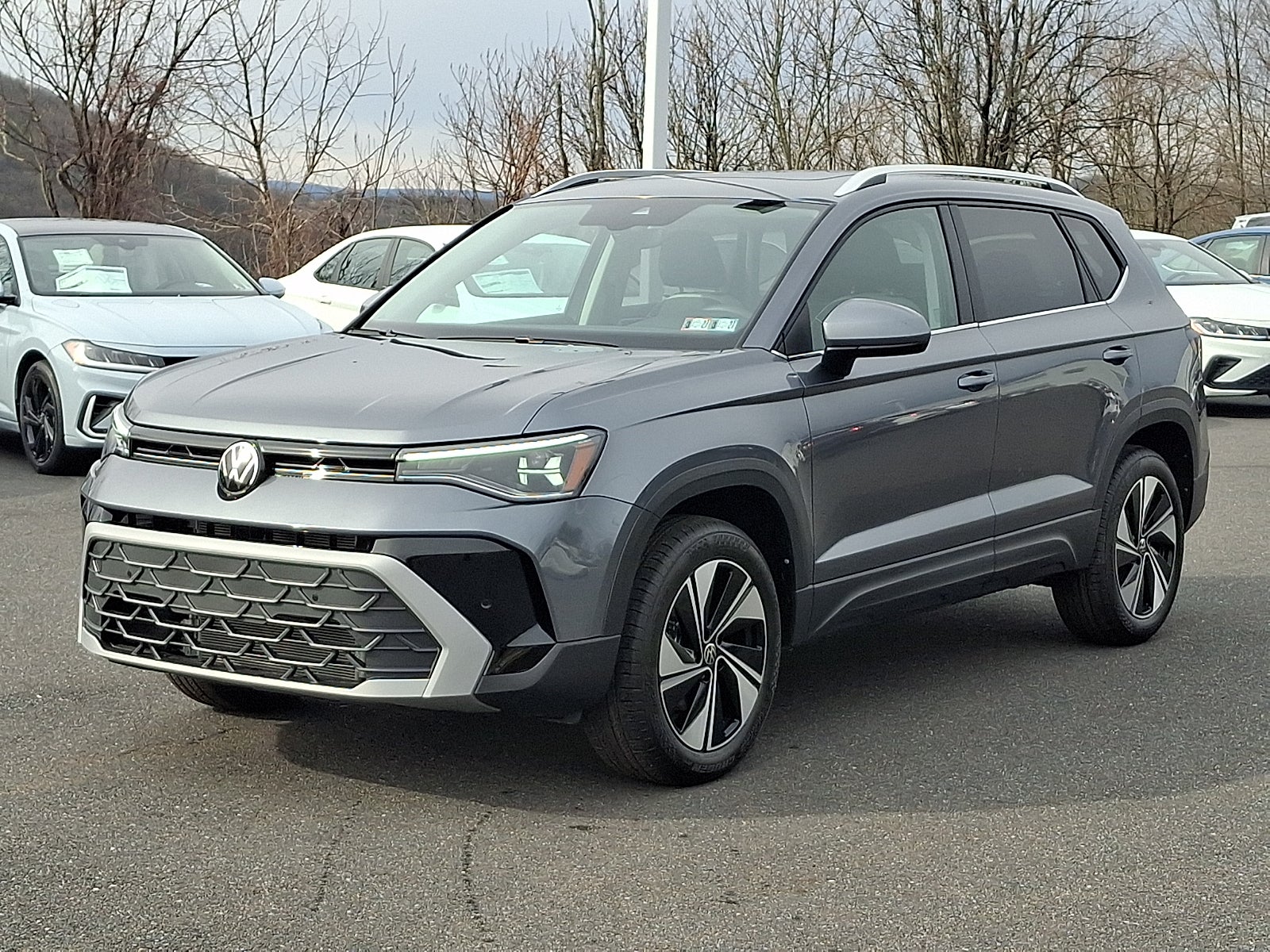 2026 Volkswagen Taos SE