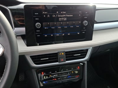 2026 Volkswagen Taos SE