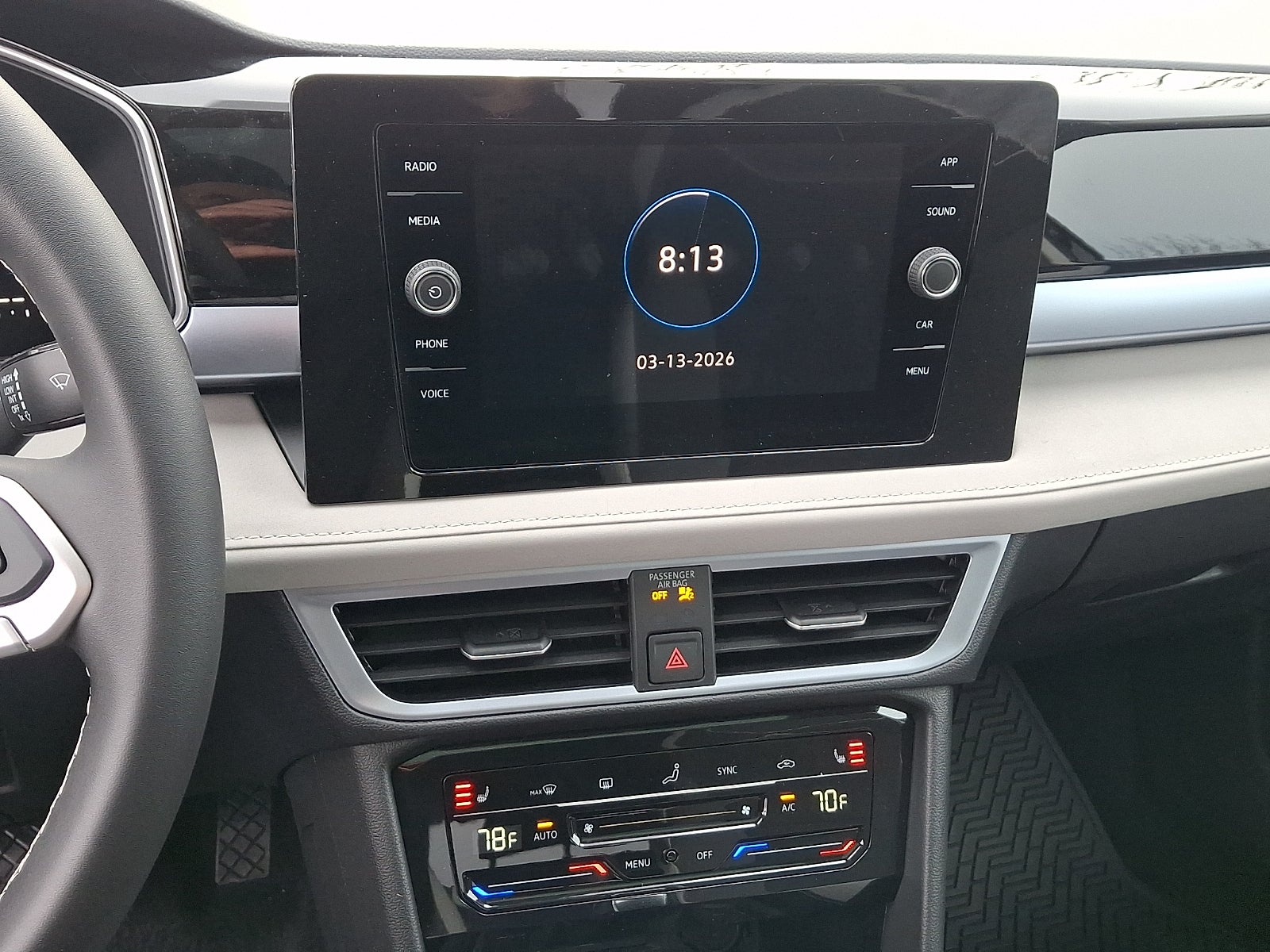 2026 Volkswagen Taos SE