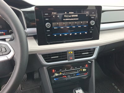 2026 Volkswagen Taos SE