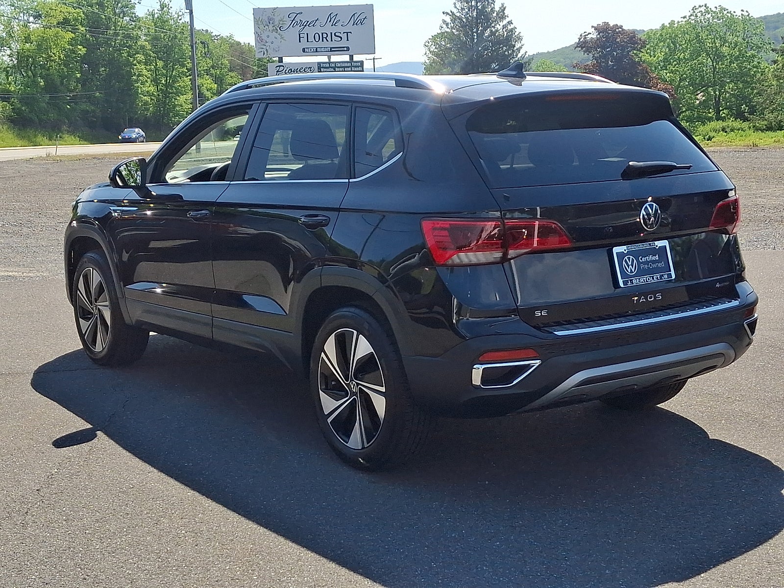 2023 Volkswagen Taos 1.5T SE