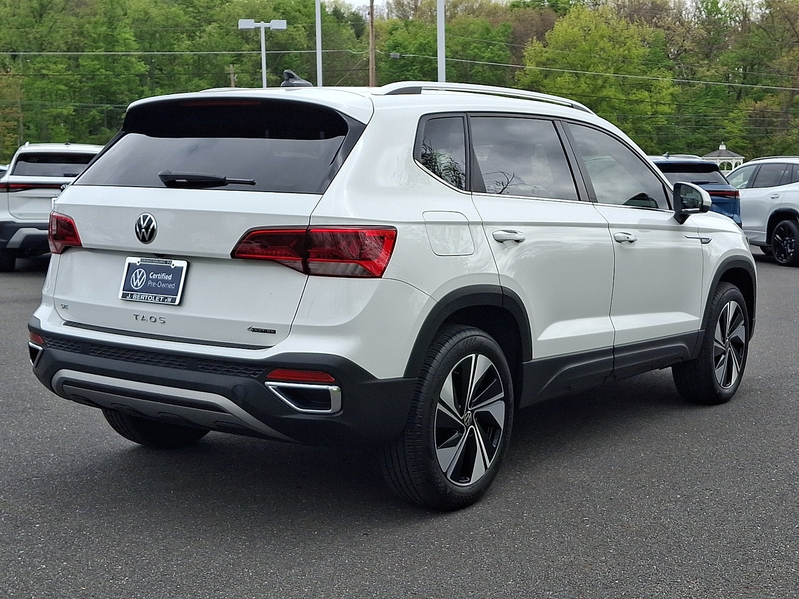 2024 Volkswagen Taos 1.5T SE