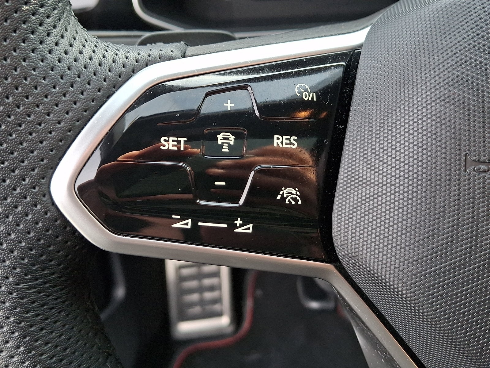 2025 Volkswagen Jetta GLI 2.0T Autobahn