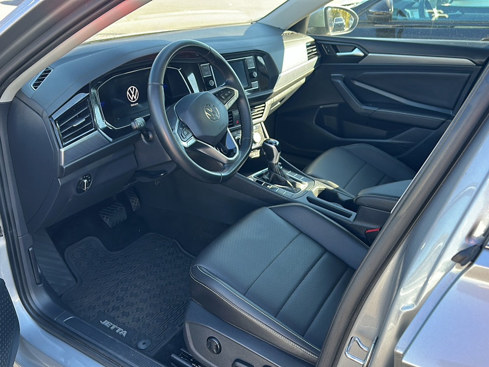 2023 Volkswagen Jetta 1.5T SE
